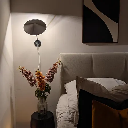 Moderne Mit Seeblick Apartment